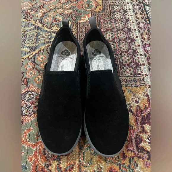 FINAL PRICE Clarks Cloudstepper Slip On Shoes - Picture 1 of 4